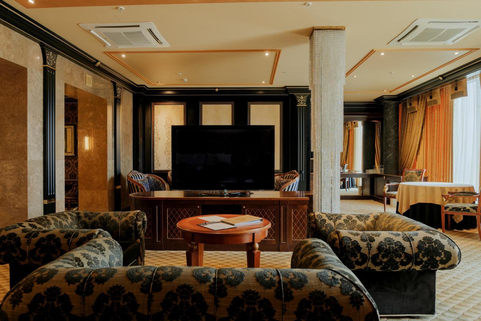 Royal Spa & Hotel Resort Riga Exterior photo